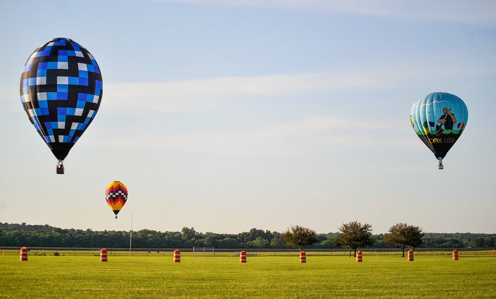 Balloons take to the air for Ohio Challenge hot air balloon festival