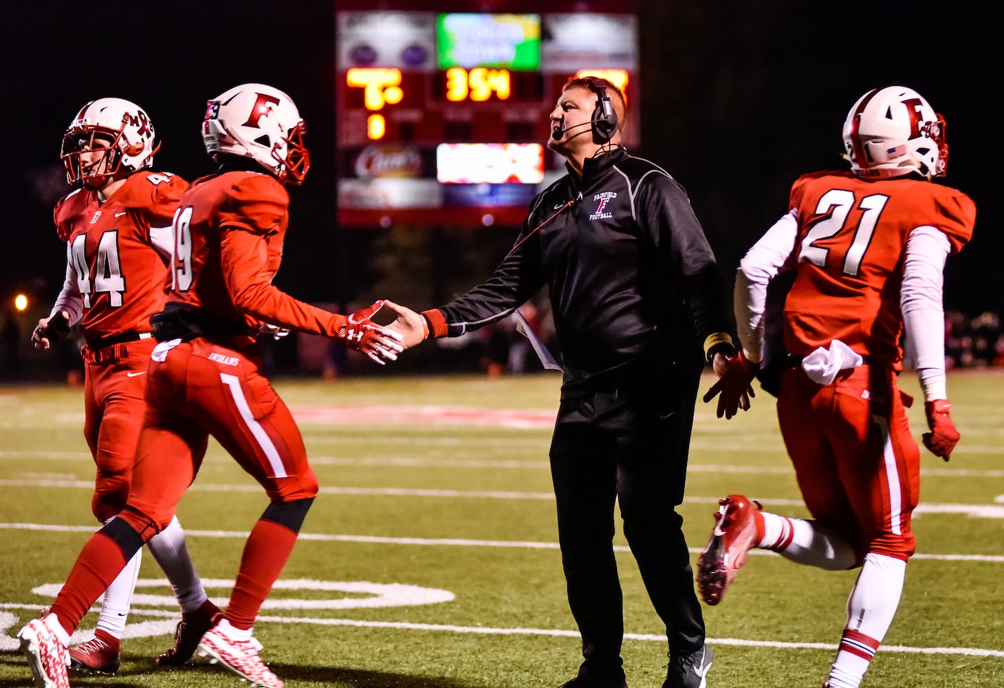 Fairfield beats Hamilton in first round of football playoffs