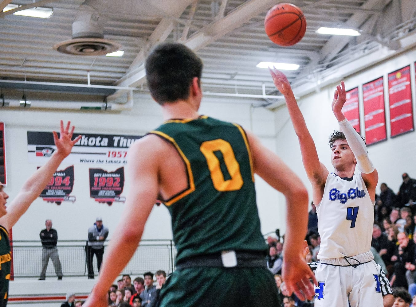 Hamilton vs Sycamore sectional basketball