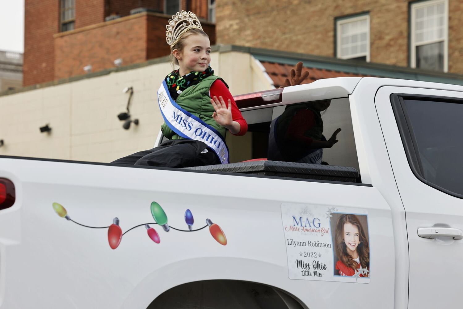 112622 Santa parade Middletown