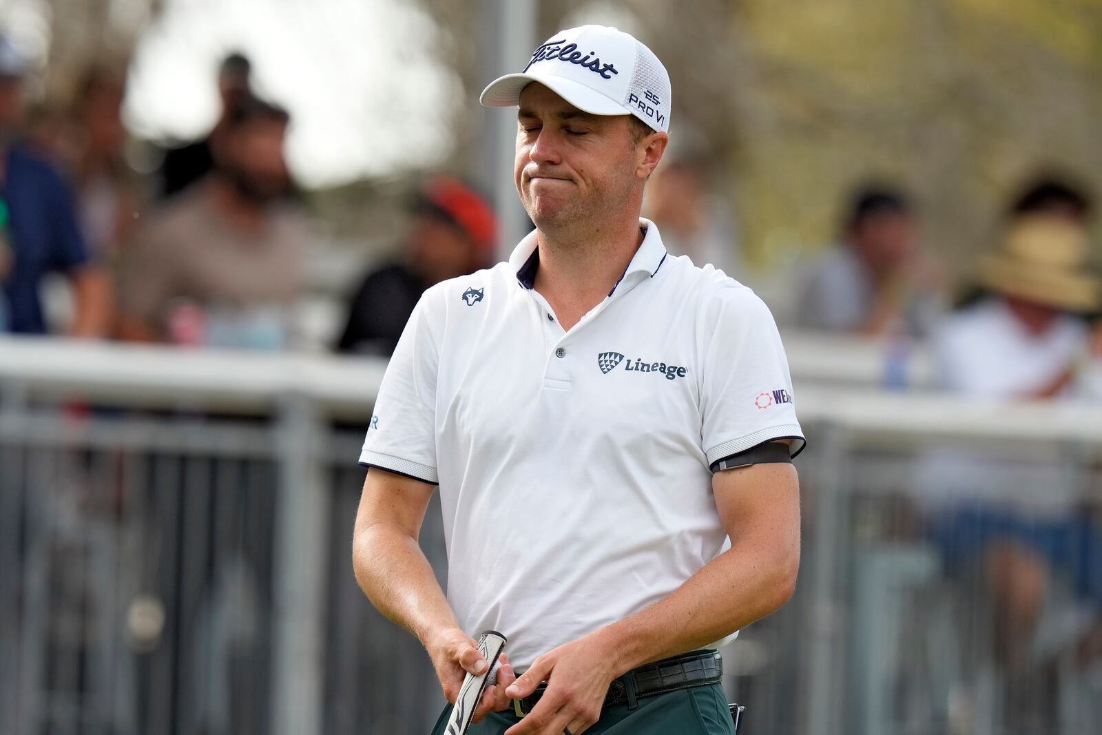 Justin Thomas reacts after his putt on the 16th hole during the final round of the Valspar Championship golf tournament Sunday, March 23, 2025, at Innisbrook in Palm Harbor, Fla. (AP Photo/Chris O'Meara)