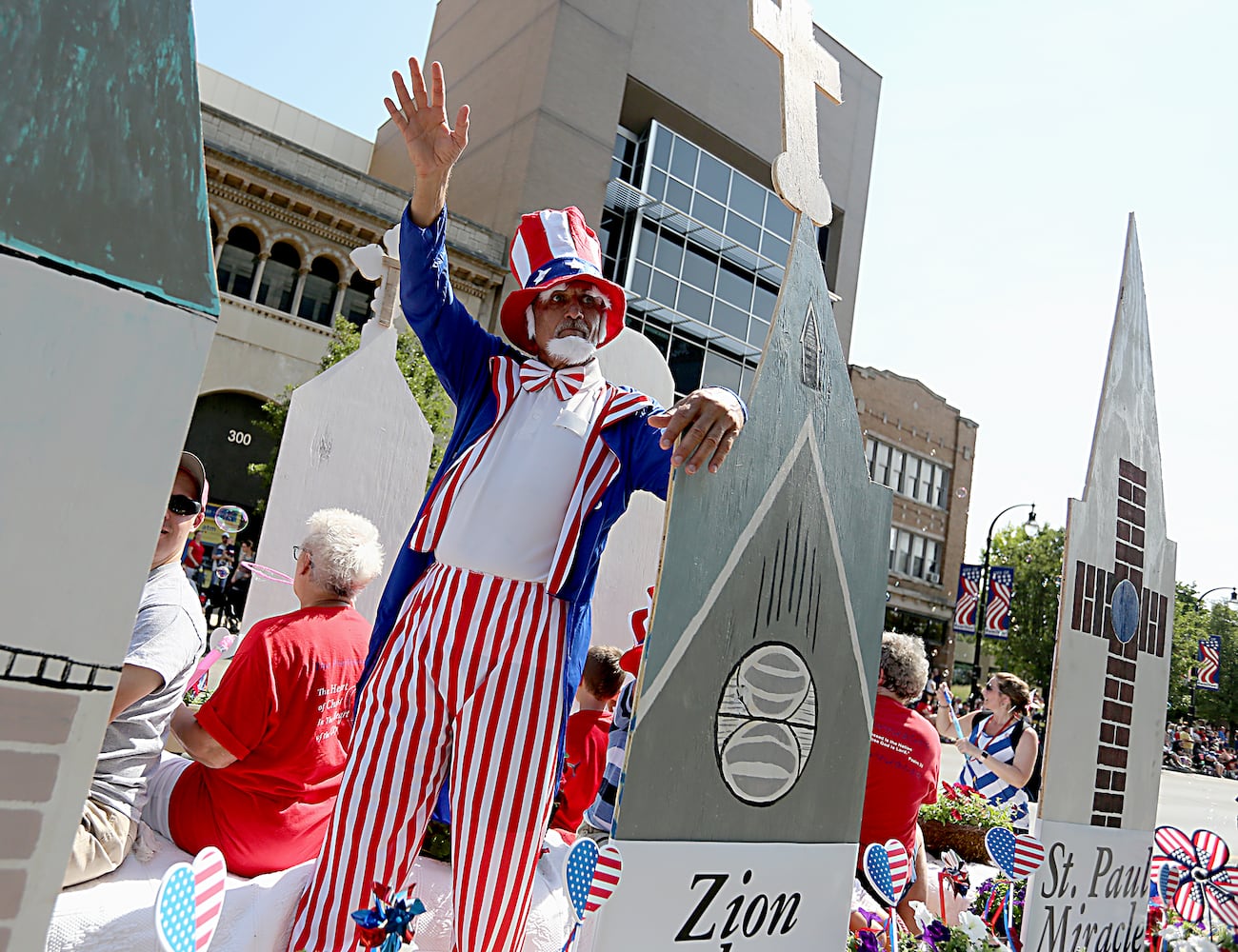 Hamilton, Middletown July 4 parades