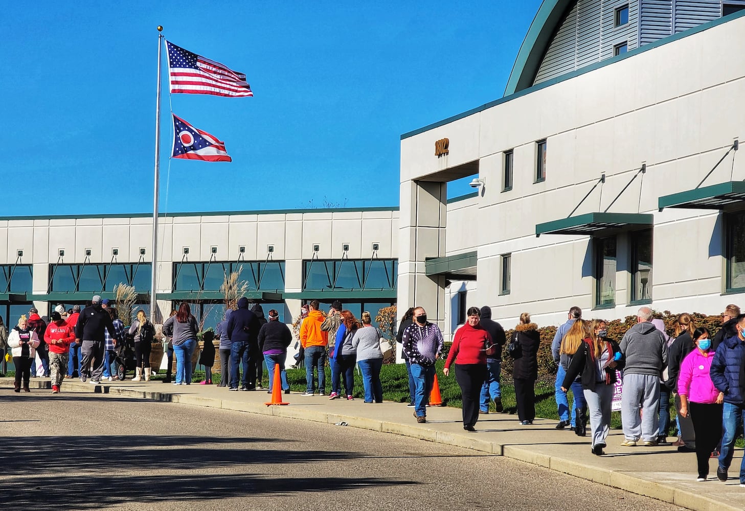 110220 early voting