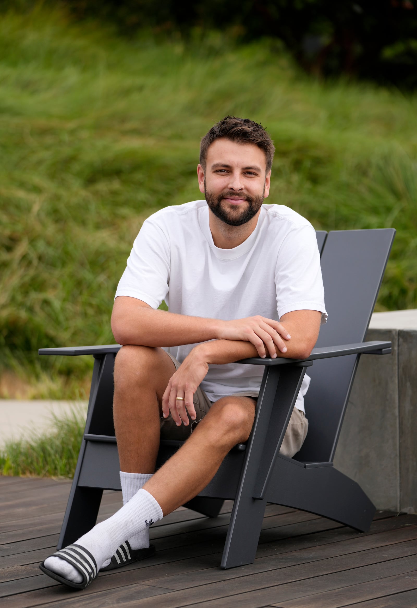 Influencer Jimmy Darts poses for a portrait, Monday, Oct. 14, 2024, in Irvine, Calif. (AP Photo/Chris Pizzello)