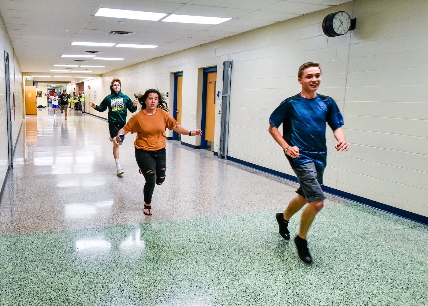 Hamilton police holds active shooter training at Hamilton High