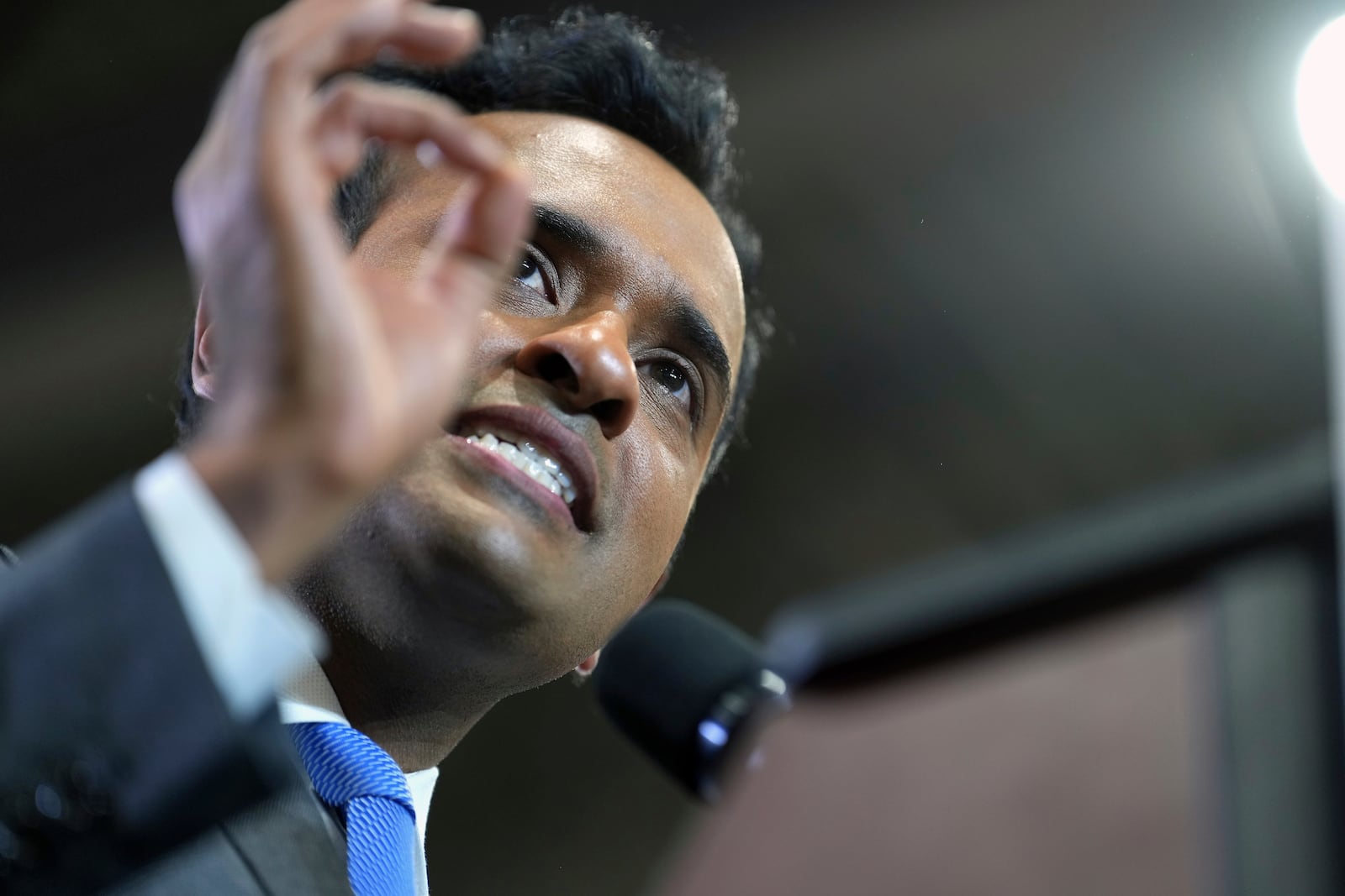 Vivek Ramaswamy announces his candidacy for Ohio governor, Monday, Feb. 24, 2025, in West Chester Township, Ohio. (AP Photo/Kareem Elgazzar)