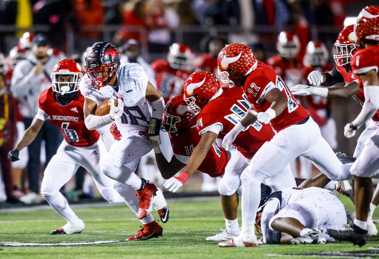 111023 lakota west football