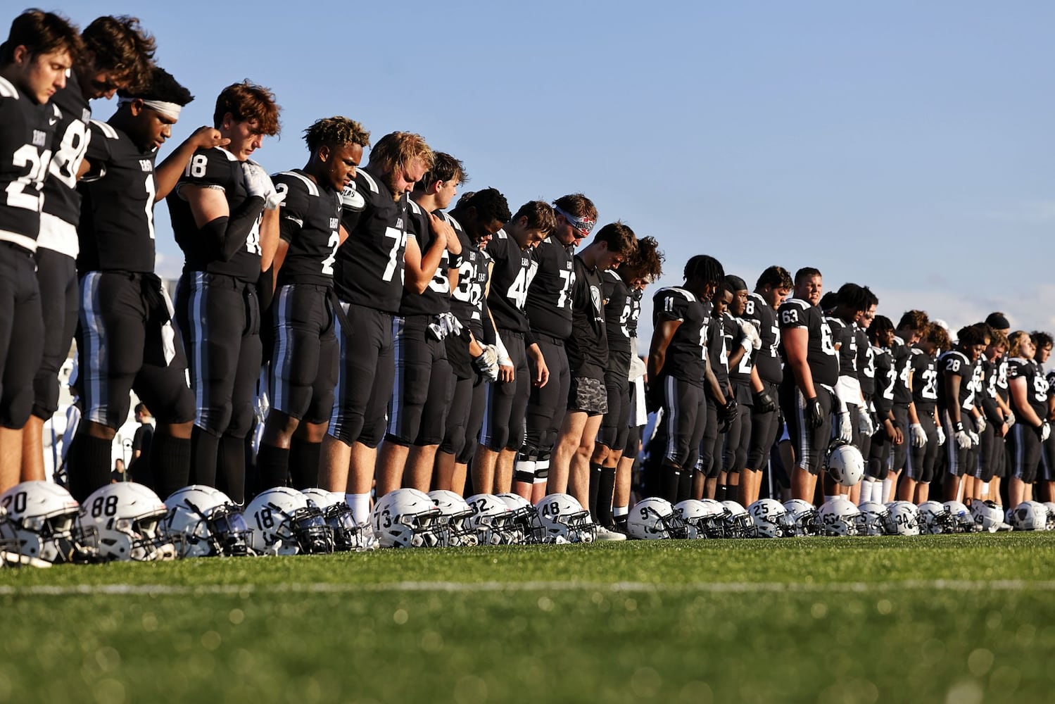 082622 Lakota East vs West FB