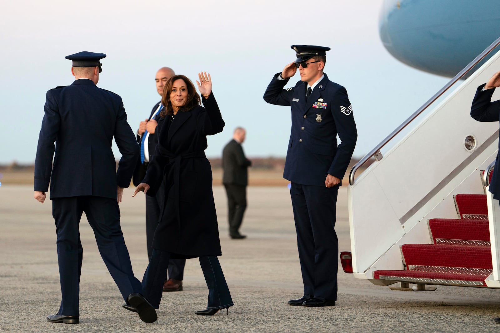 Democratic presidential nominee Vice President Kamala Harris arrives on Air Force Two at Joint Base Andrews, Md., Sunday, Oct. 27, 2024. (Erin Schaff//The New York Times via AP, Pool)