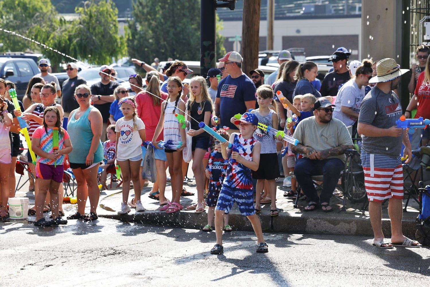 070423 Franklin parade