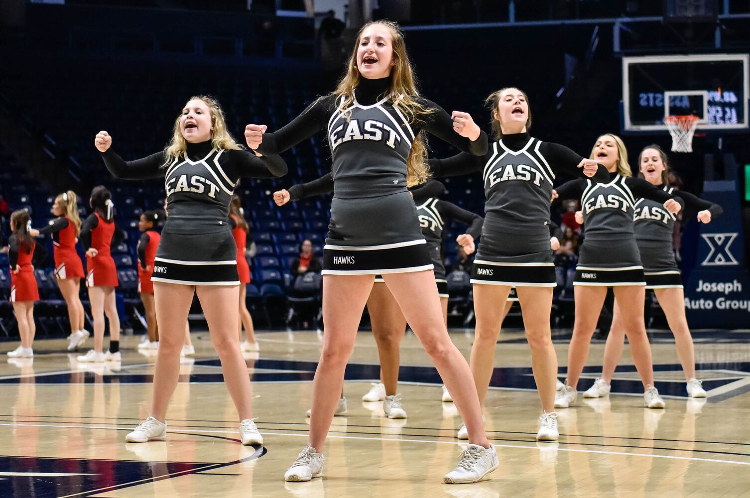 Centerville vs Moeller and Lakota East vs La Salle Regional basketball semifinals