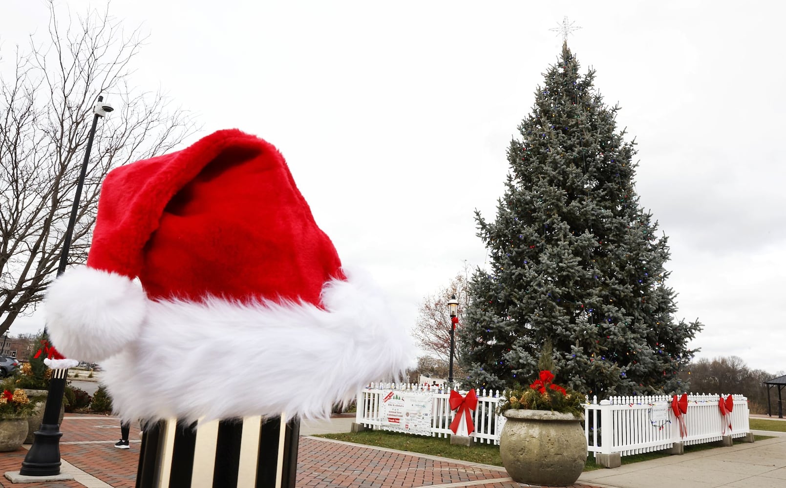 120223 SantaCon Hamilton