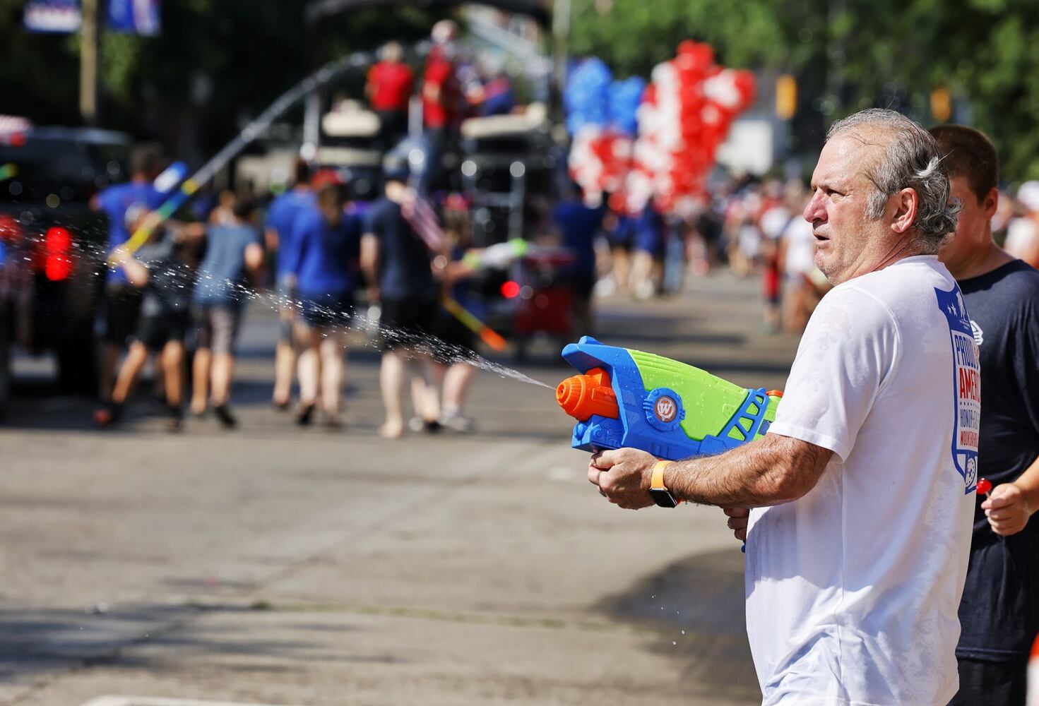 070423 Franklin parade