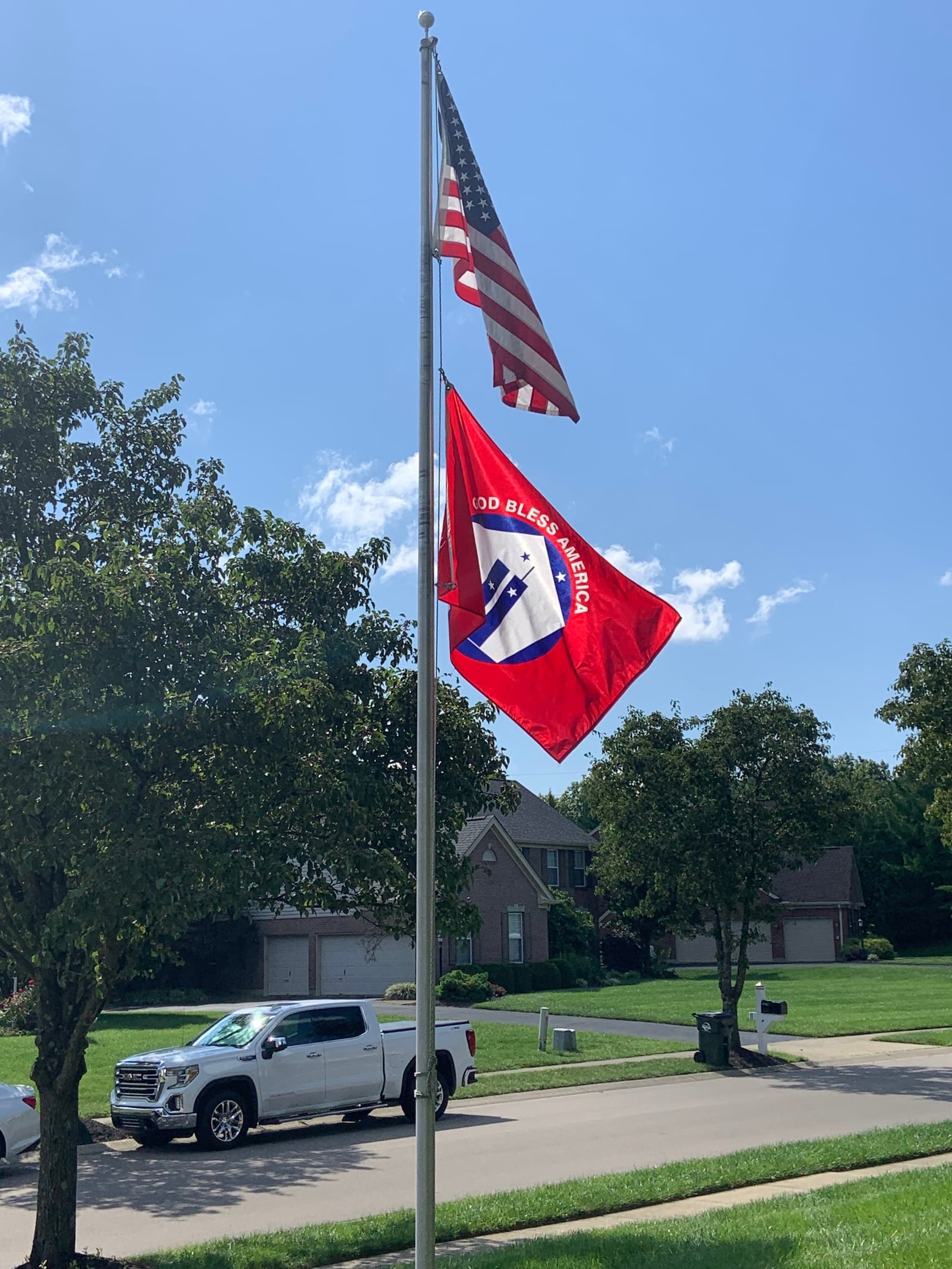 Lynn Faulkner flies two flags outside his Mason home, an American and a Remembrance. SUBMITTED PHOTO