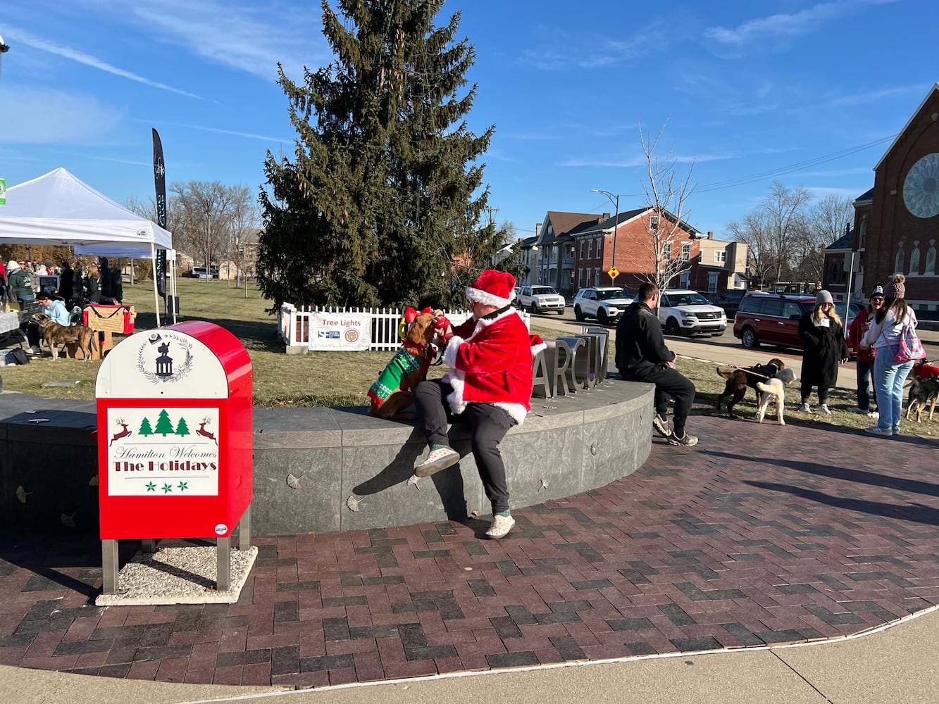 Santa paws parade 2024