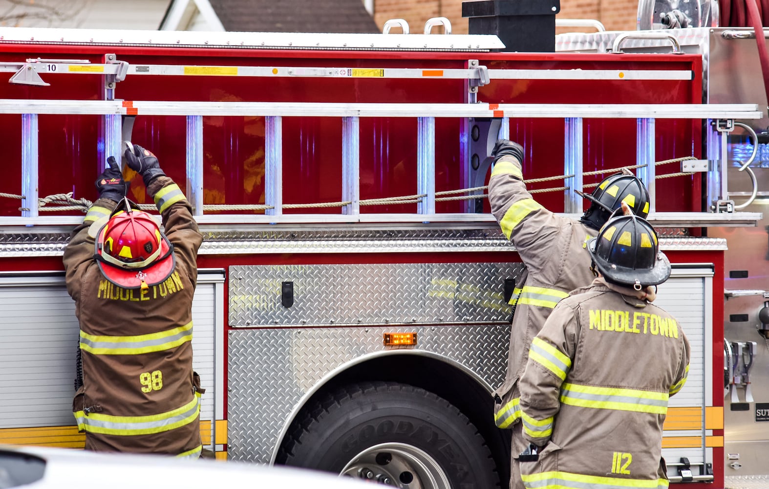 PHOTOS: Middletown apartment building collapse injures 1