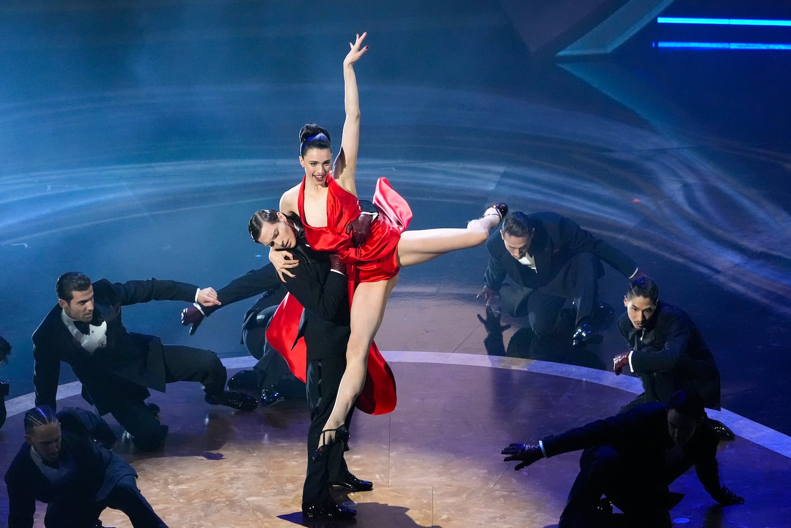 Margaret Qualley perform during the Oscars on Sunday, March 2, 2025, at the Dolby Theatre in Los Angeles. (AP Photo/Chris Pizzello)