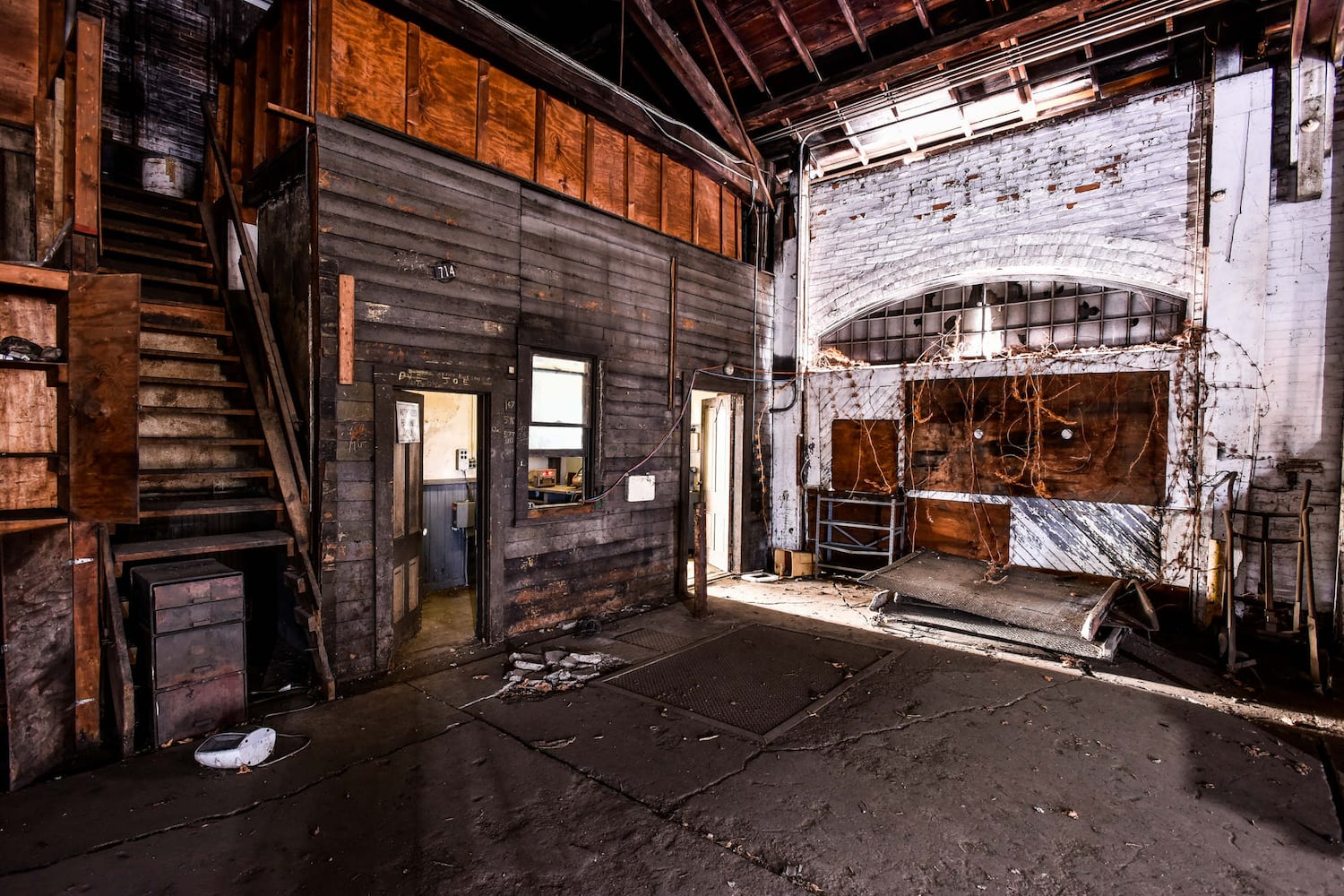 Freight house on Maple Avenue in Hamilton