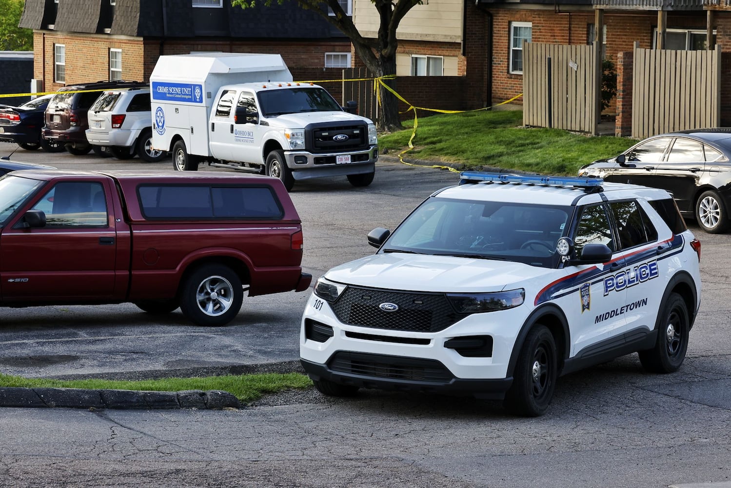 Middletown Olde Towne apartments standoff officer-involved shooting