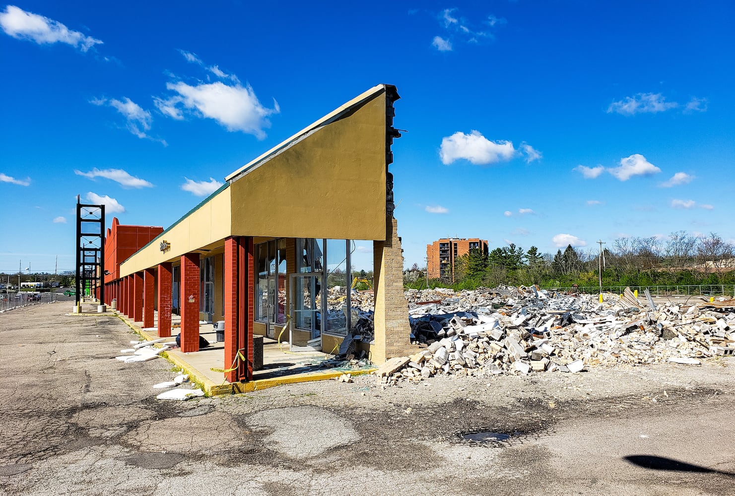 Demolition and construction underway at Hamilton West Shopping Center