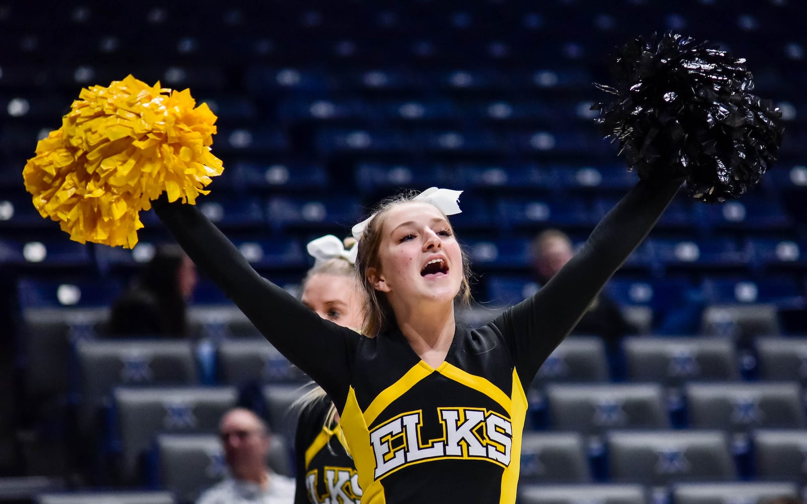 Centerville vs Moeller and Lakota East vs La Salle Regional basketball semifinals