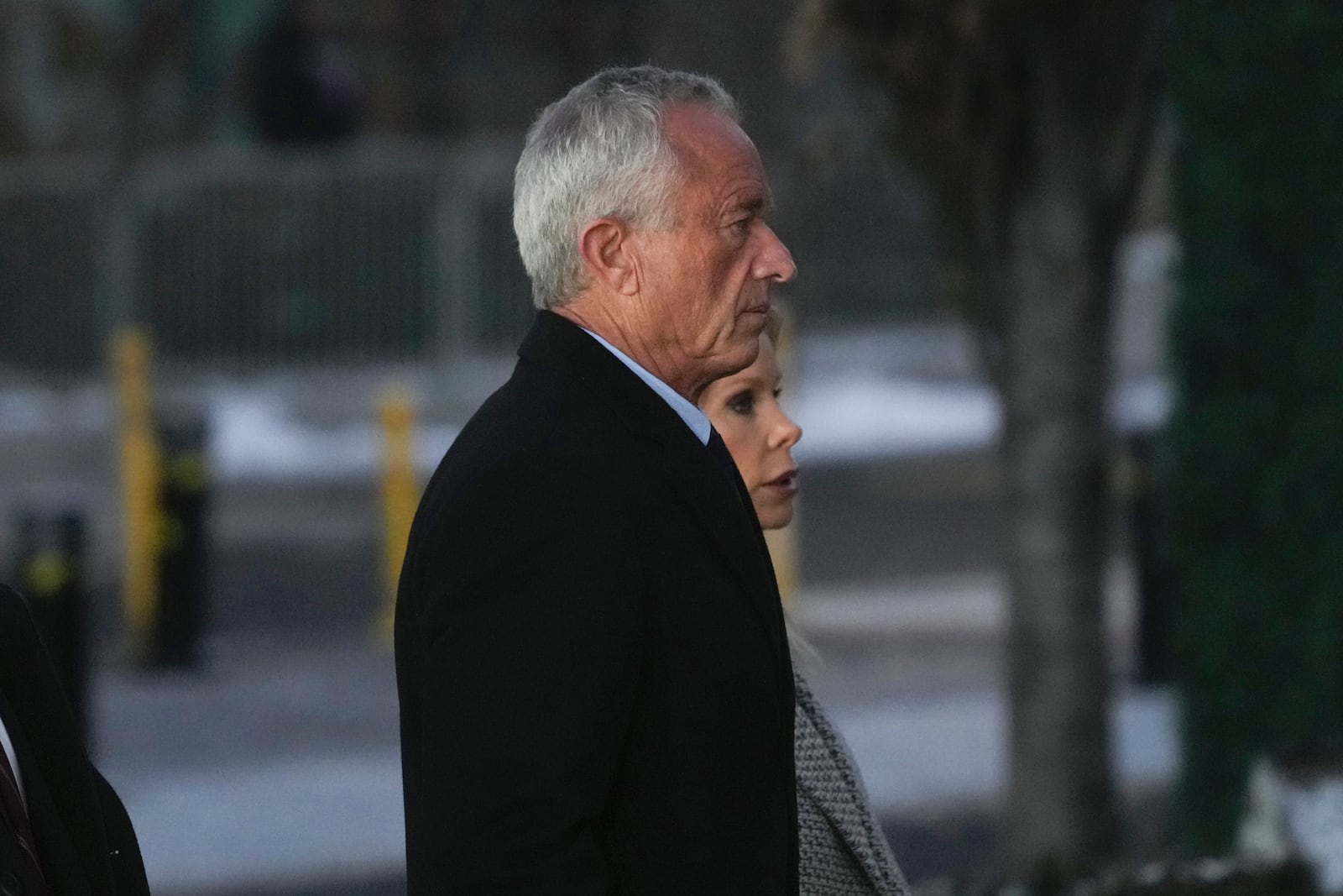 Robert F. Kennedy Jr. arrives for a church service to be attended by President-elect Donald Trump and his wife Melania at St. John's Episcopal Church across from the White House in Washington, Monday, Jan. 20, 2025, on Donald Trump's inauguration day. (AP Photo/Matt Rourke)