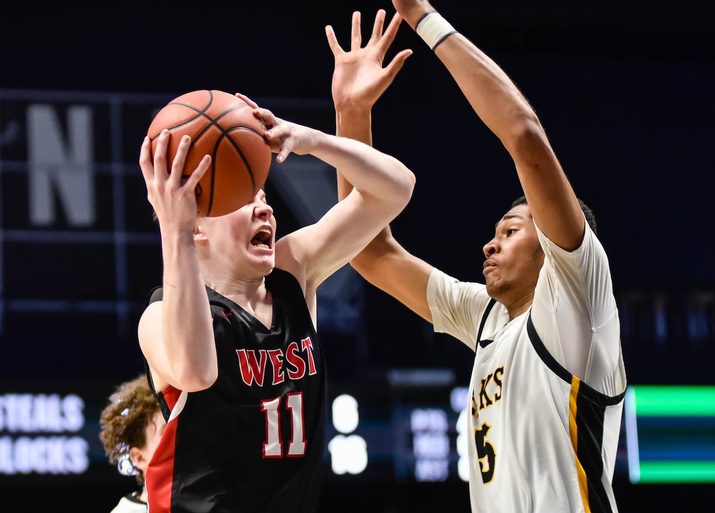 Centerville beats Lakota West in D1 boys district basketball final