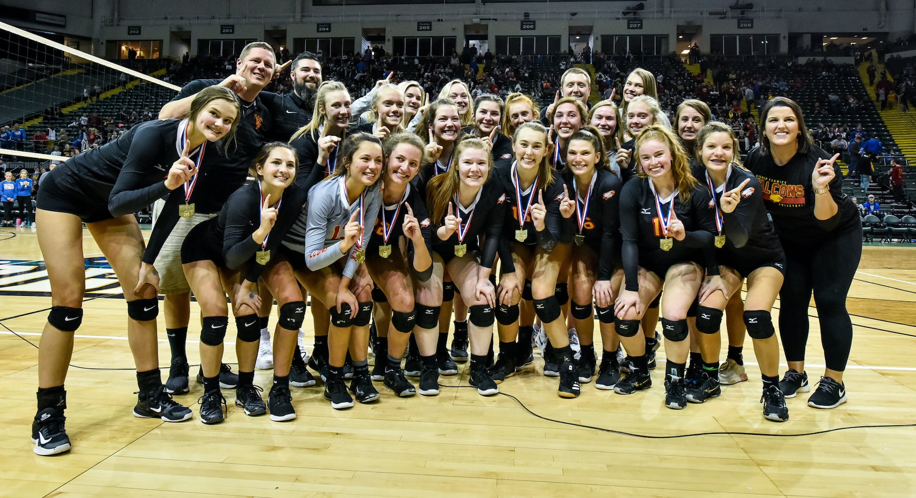 Fenwick wins Division II State volleyball championship against Highland