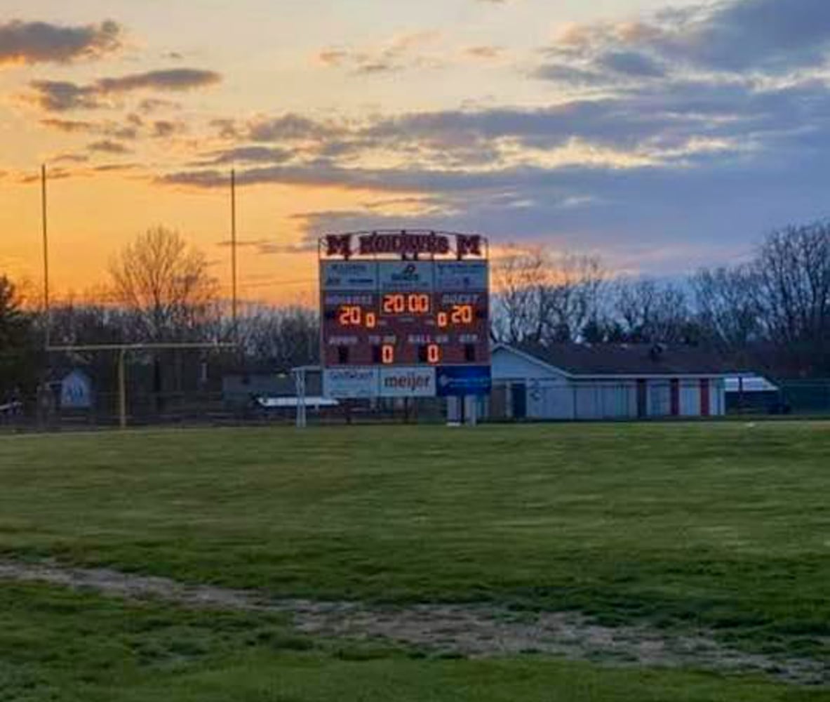 PHOTOS Area high schools honor Senior Class with stadium lights