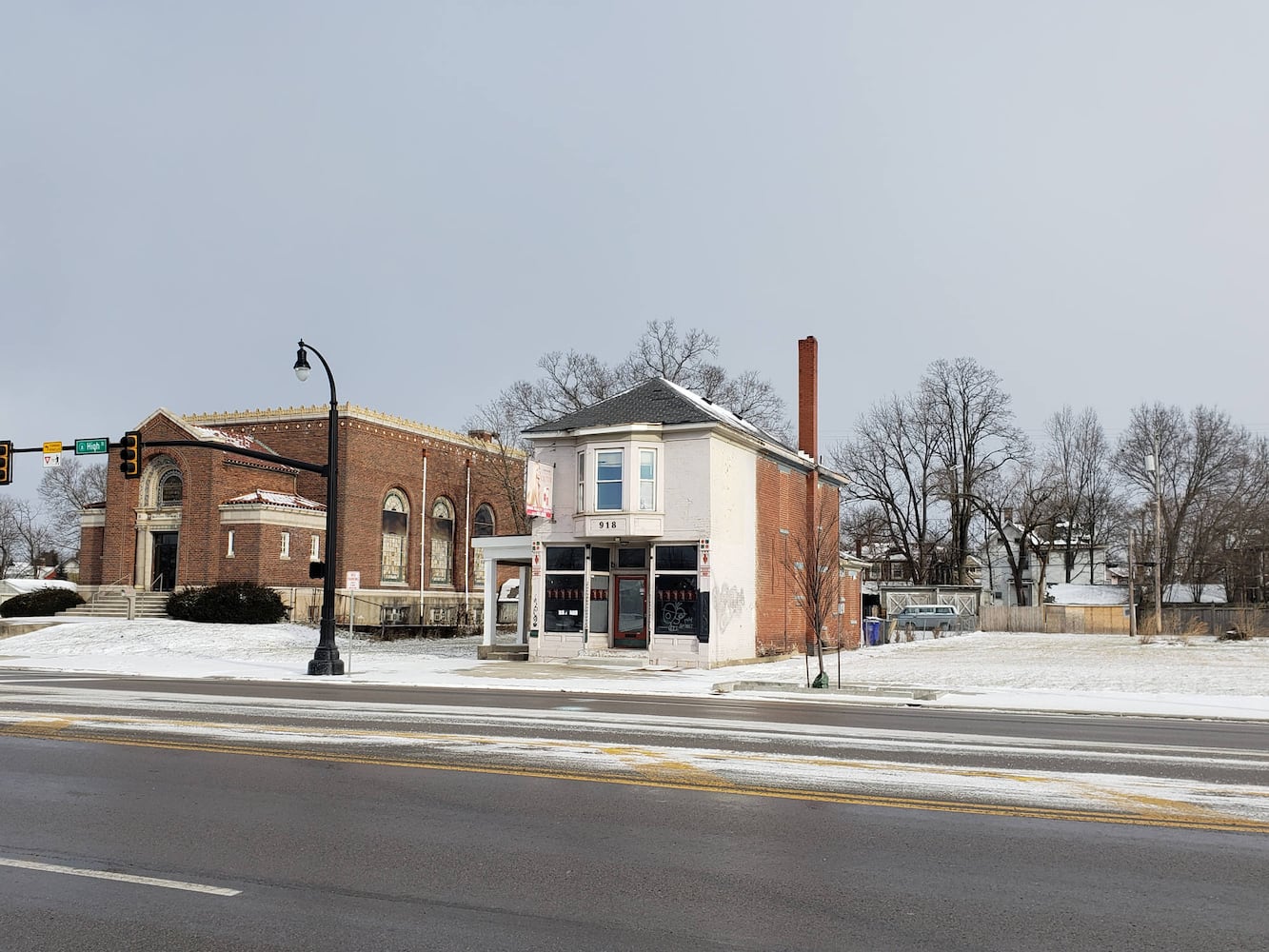 Look inside The Fringe Coffee House in Hamilton