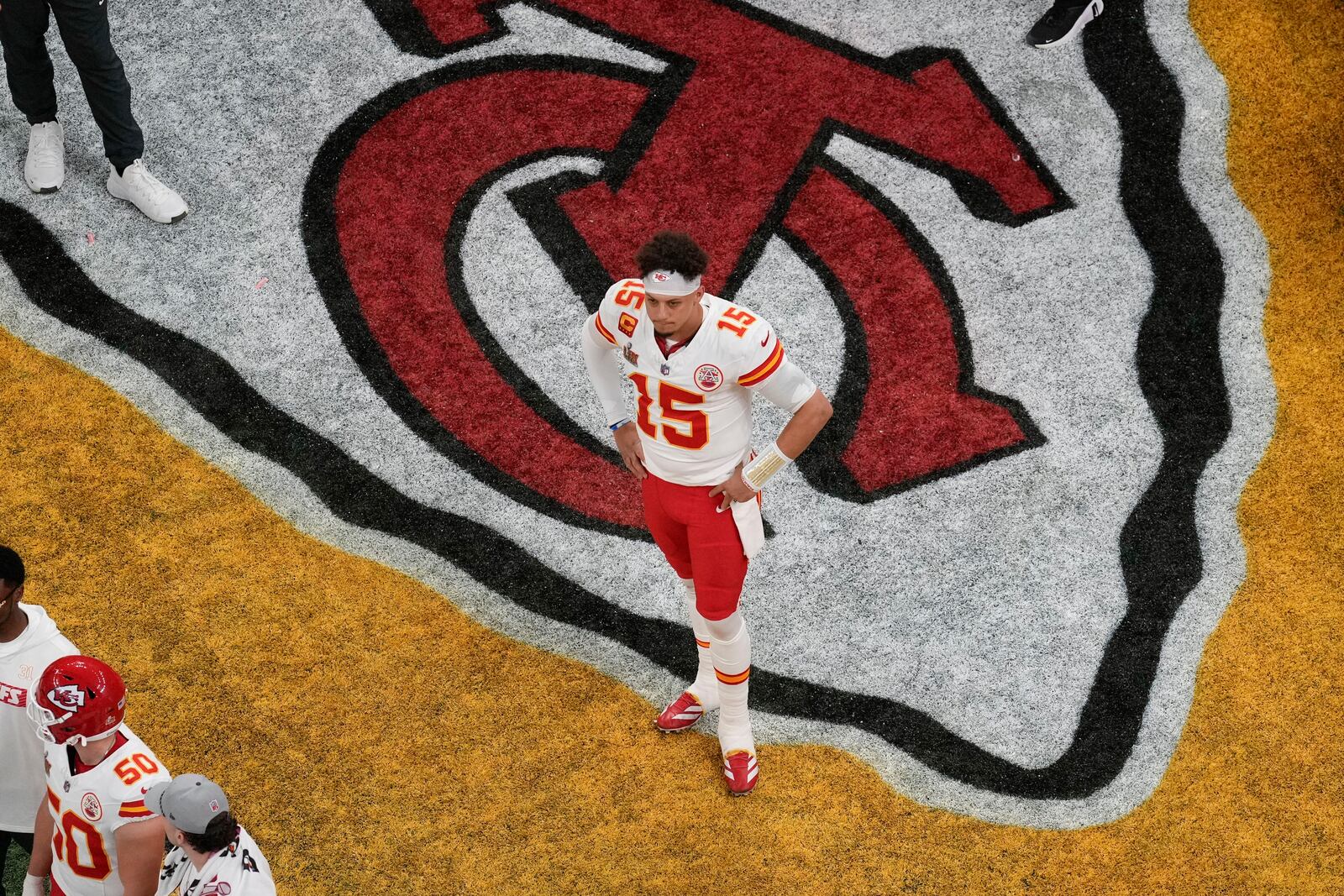 Kansas City Chiefs quarterback Patrick Mahomes (15) watches from the sideline after throwing an interception against the Philadelphia Eagles during the first half of the NFL Super Bowl 59 football game, Sunday, Feb. 9, 2025, in New Orleans. (AP Photo/David J. Phillip)