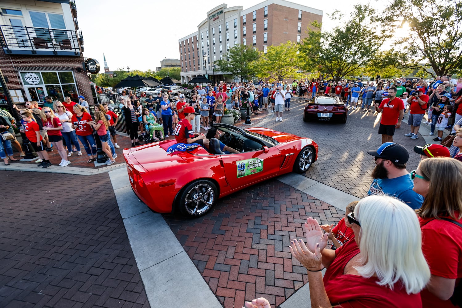 090221 WSLL parade