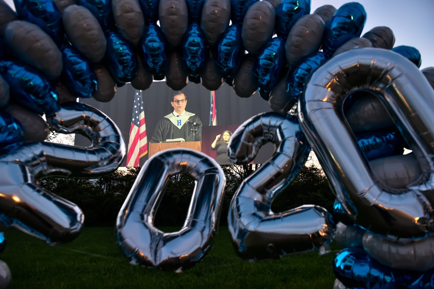 Hamilton High School seniors celebrate graduation at Holiday Auto Theatre drive-in