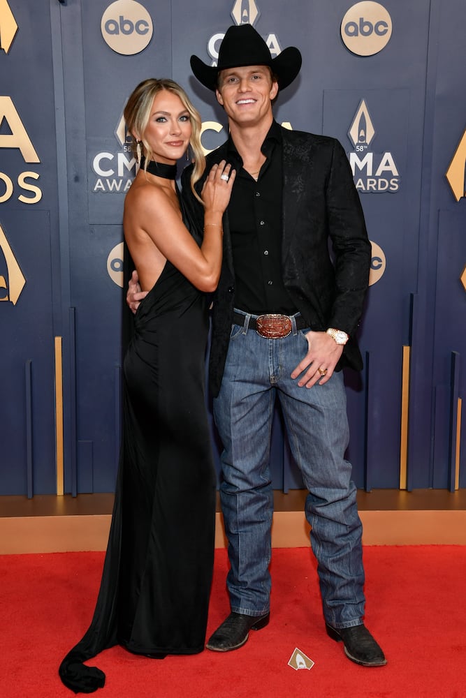 58th Annual CMA Awards - Arrivals