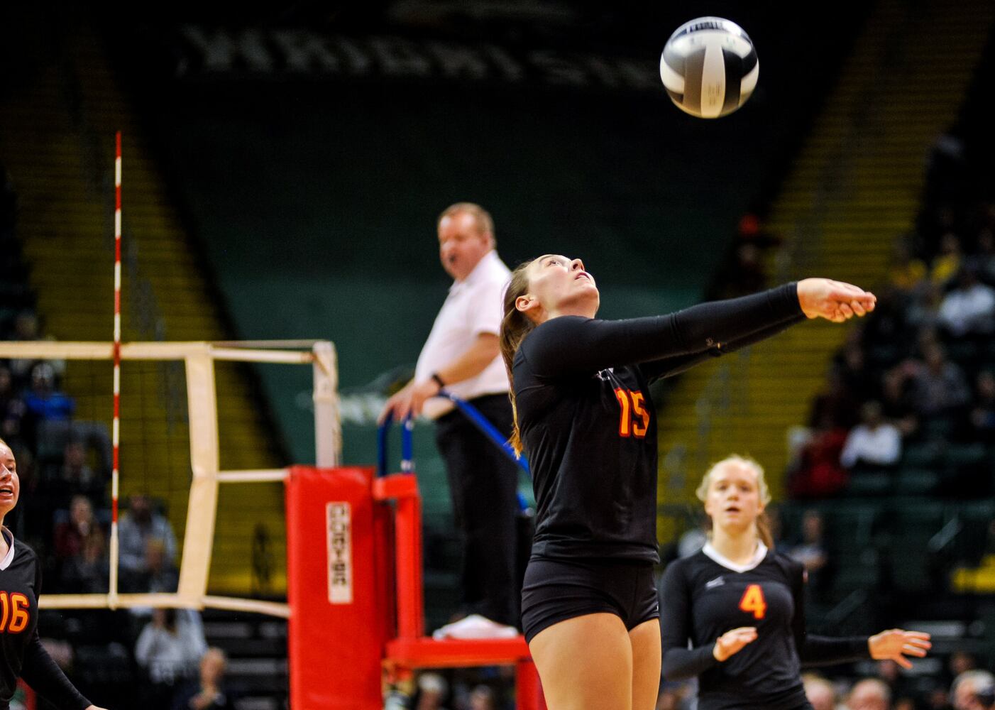 Fenwick wins Division II State volleyball championship against Highland