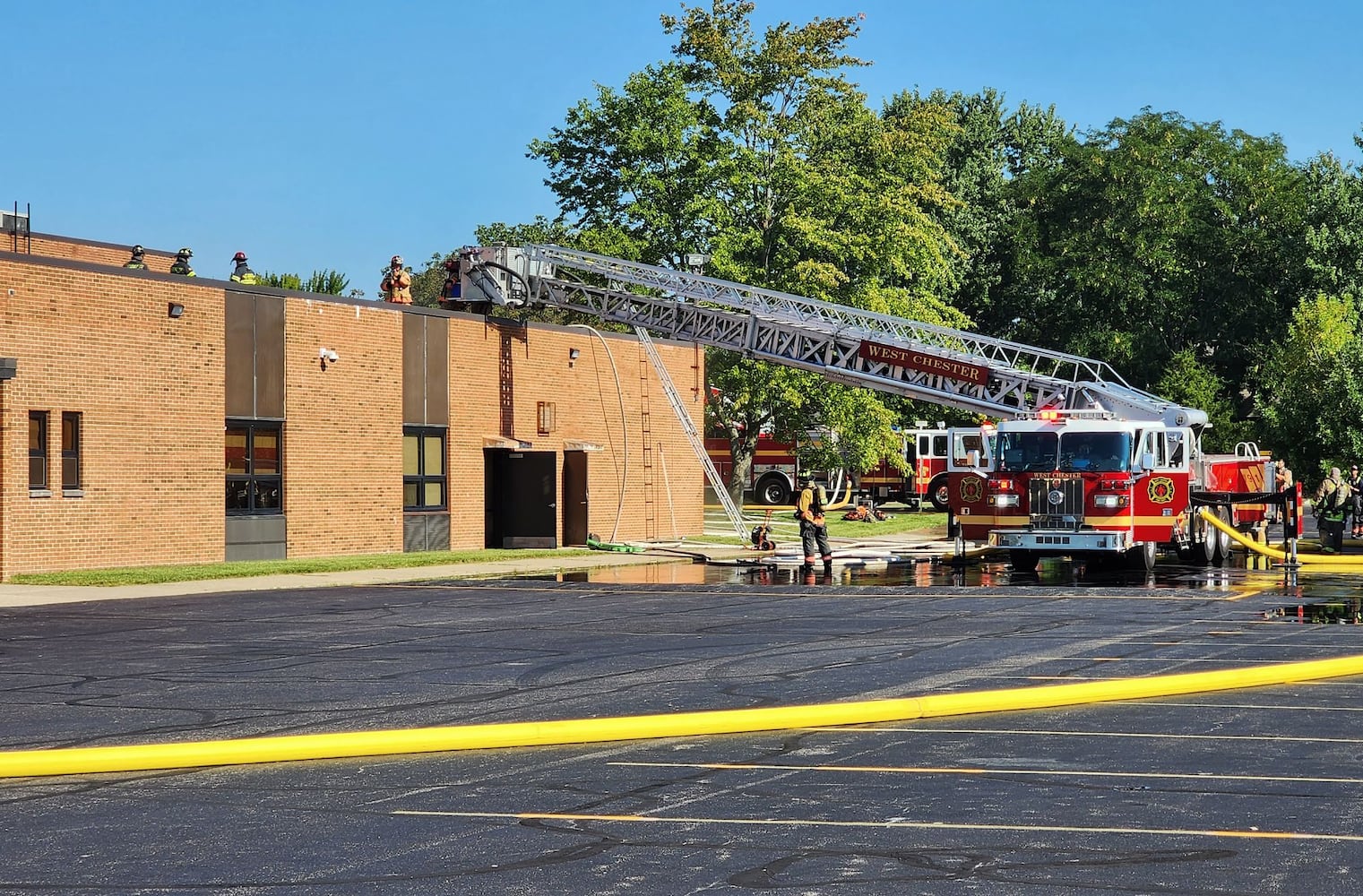 090423 Fire at Hopewell Jr High