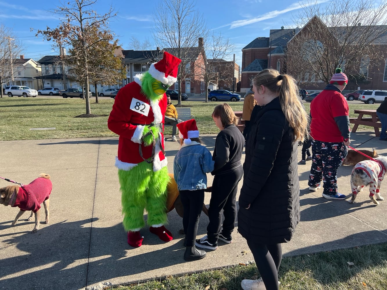 Santa paws parade 2024