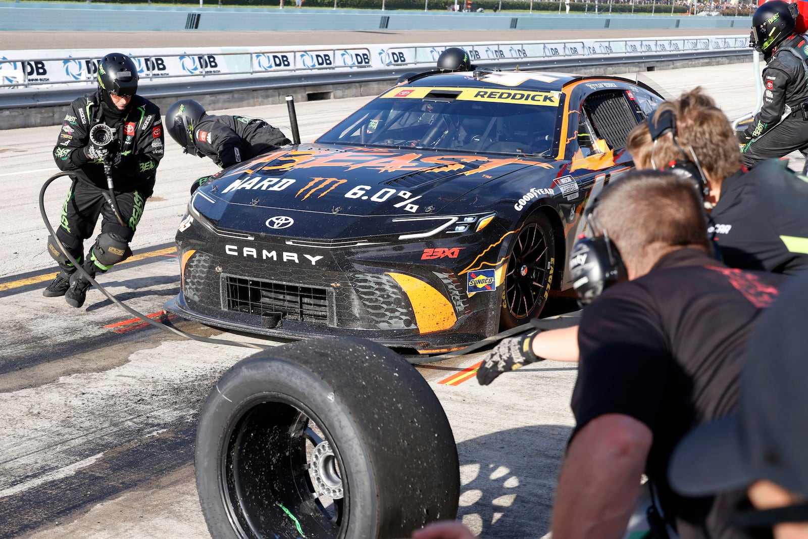 Tyler Reddick makes a pit stop during a NASCAR Cup Series auto race at Homestead-Miami Speedway in Homestead, Fla., Sunday, Oct. 27, 2024. (AP Photo/Terry Renna)