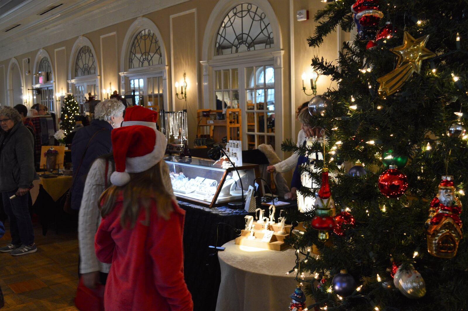 Talawanda Band Boosters again hosted the arts and crafts fair in the Oxford Community Arts Center as part of this year’s Holiday Festival, drawing a host of vendors working in a variety of media to offer a large array of holiday gift ideas. CONTRIBUTED/BOB RATTERMAN