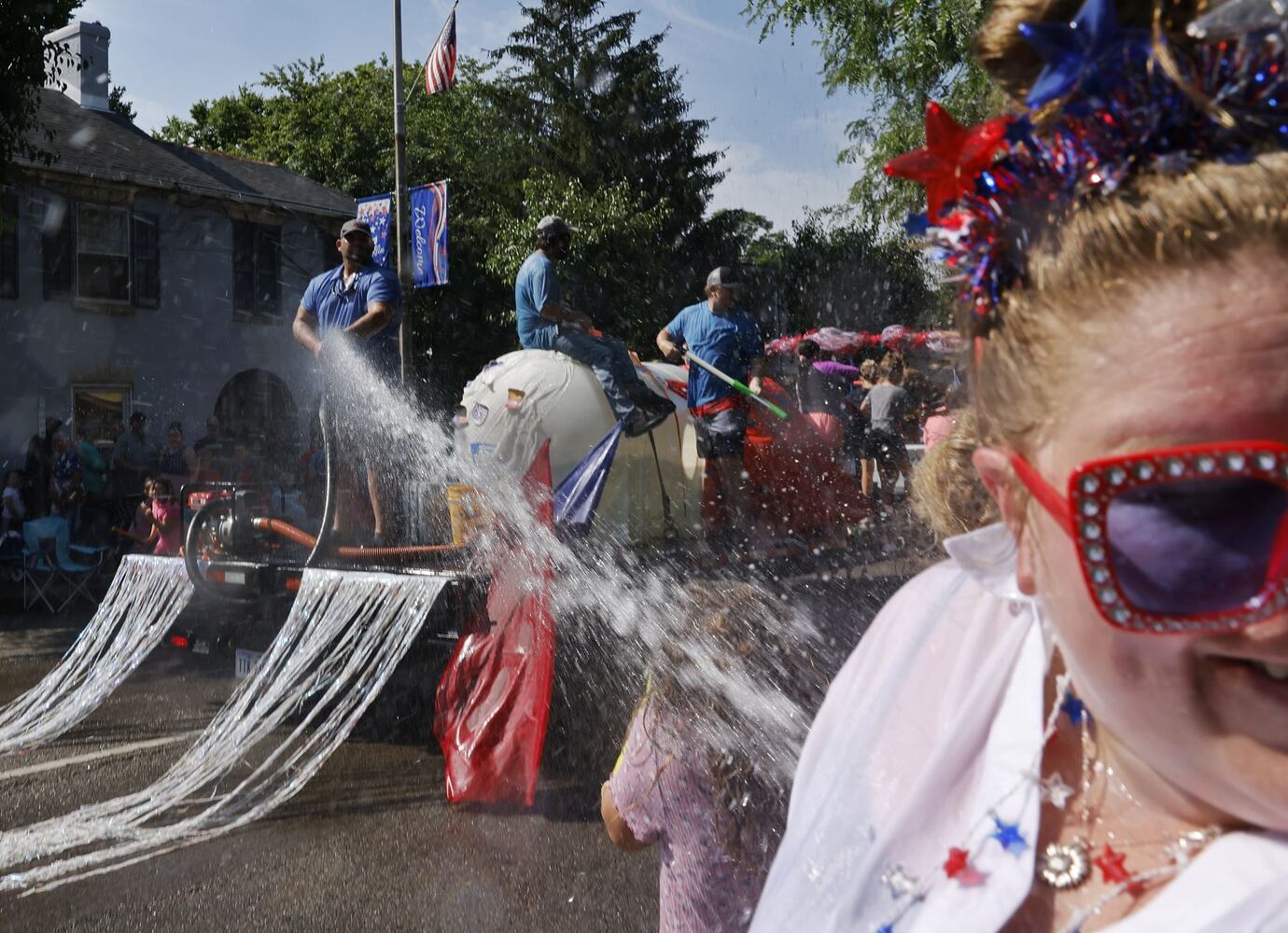 070423 Franklin parade