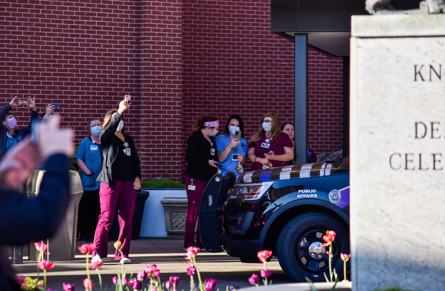 First responders show support for health care workers at local hospitals