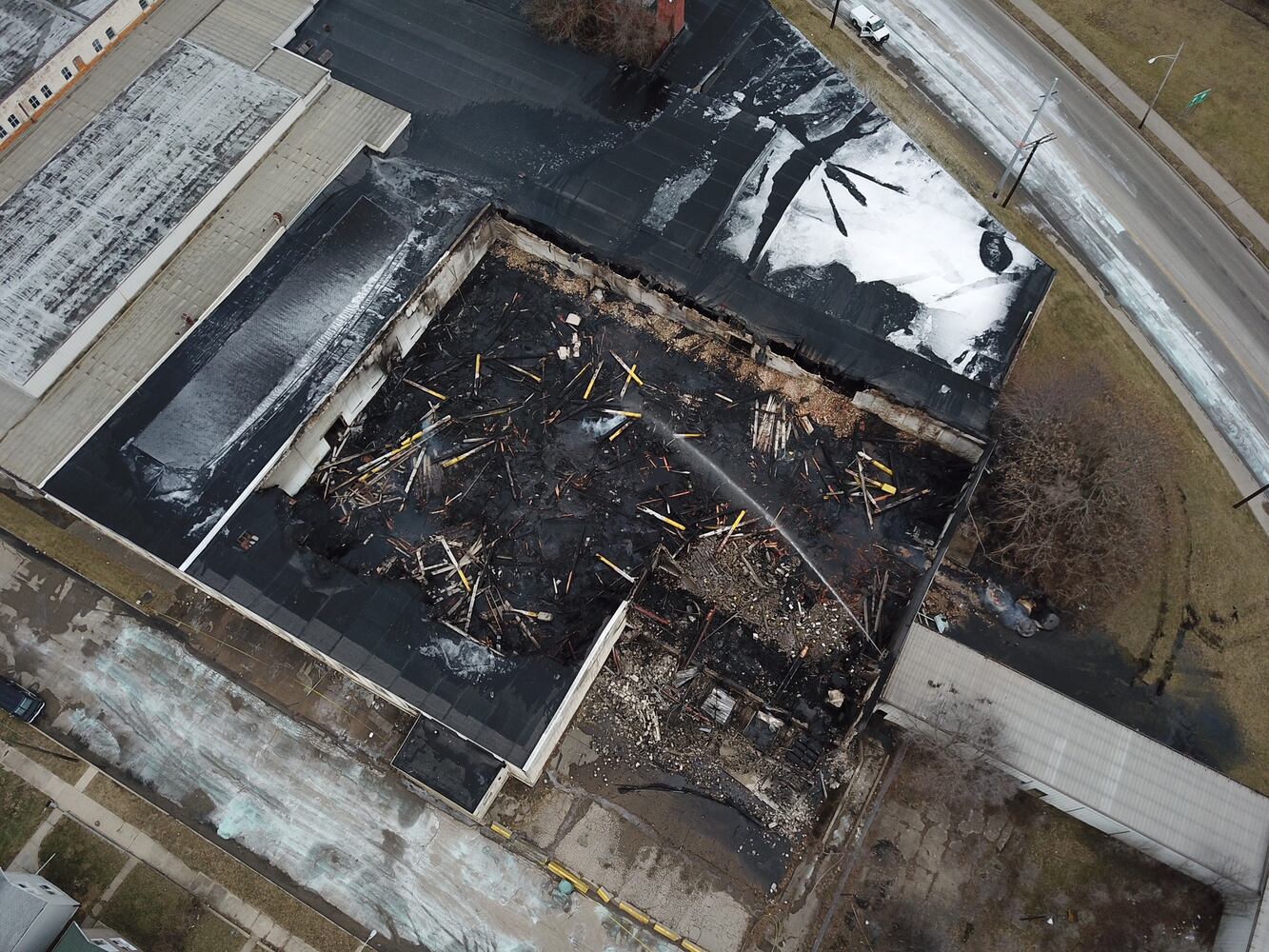 PHOTOS: Vacant warehouse fire in Middletown