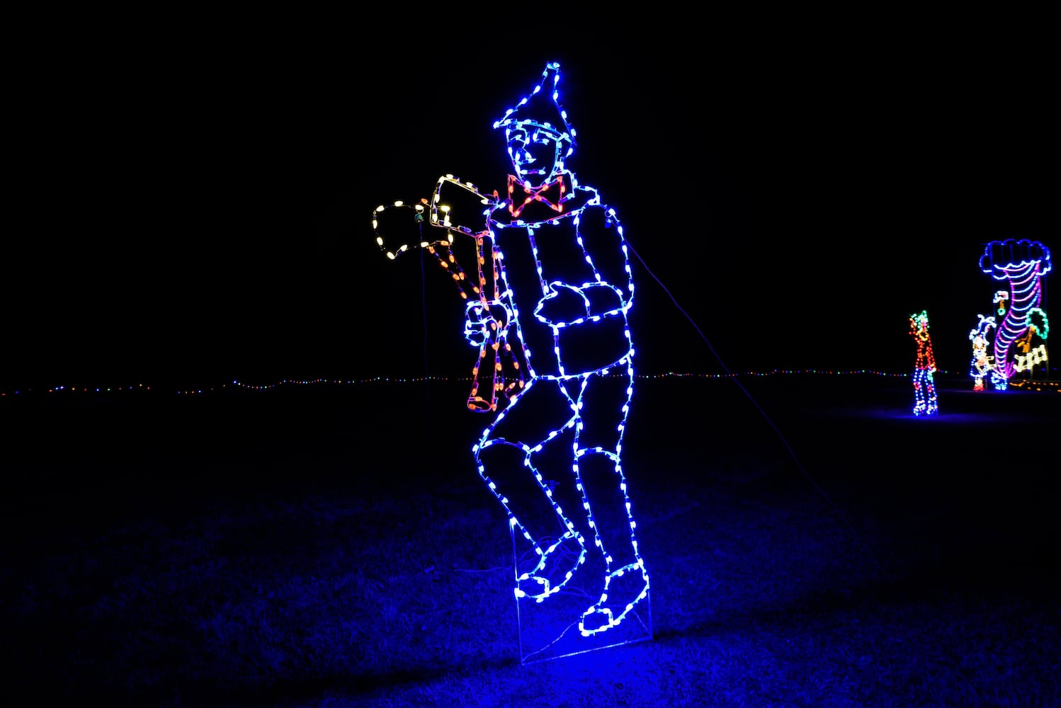 PHOTOS: Fort Saint Clair Whispering Christmas light display in Eaton