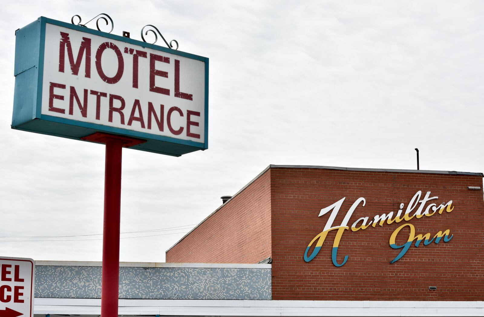 The demolition of the Hamilton Inn, the one-time Dixie Highway motel, started this week.