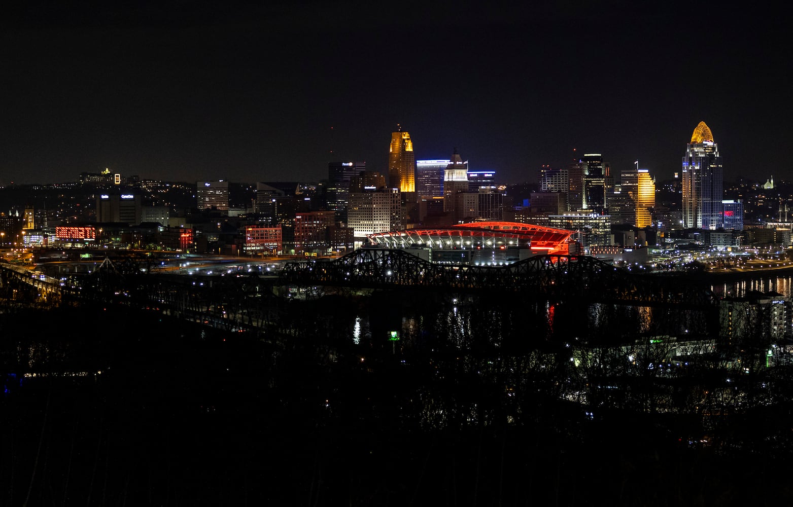 020122 Cincinnati Glow