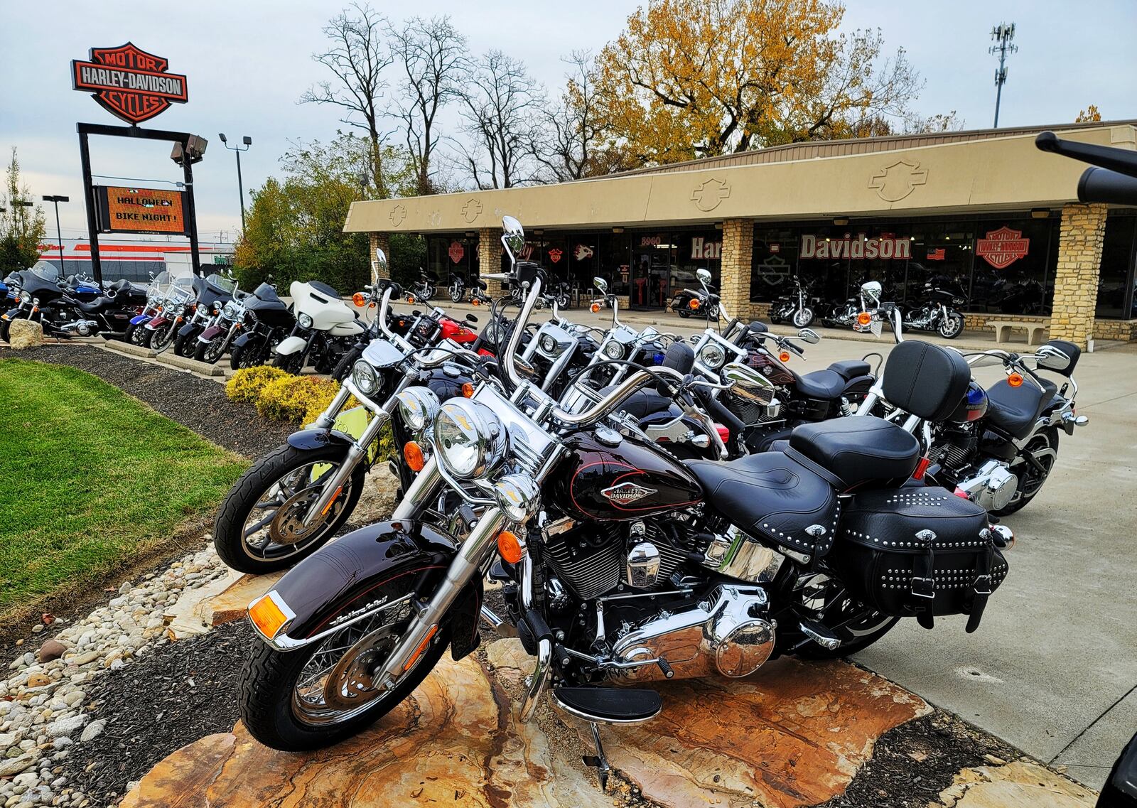 West Chester Twp. trustees approved a tax exemption for a new Harley Davidson dealer that is coming to the “cool kids corridor” next to Premiere Shooting on Ohio 747.
Queen City Harley Davidson is relocating from Fairfield to a site next to Premier Shooting on Ohio 747 and building a 46,975-square-foot, which is double the size of the existing dealership.