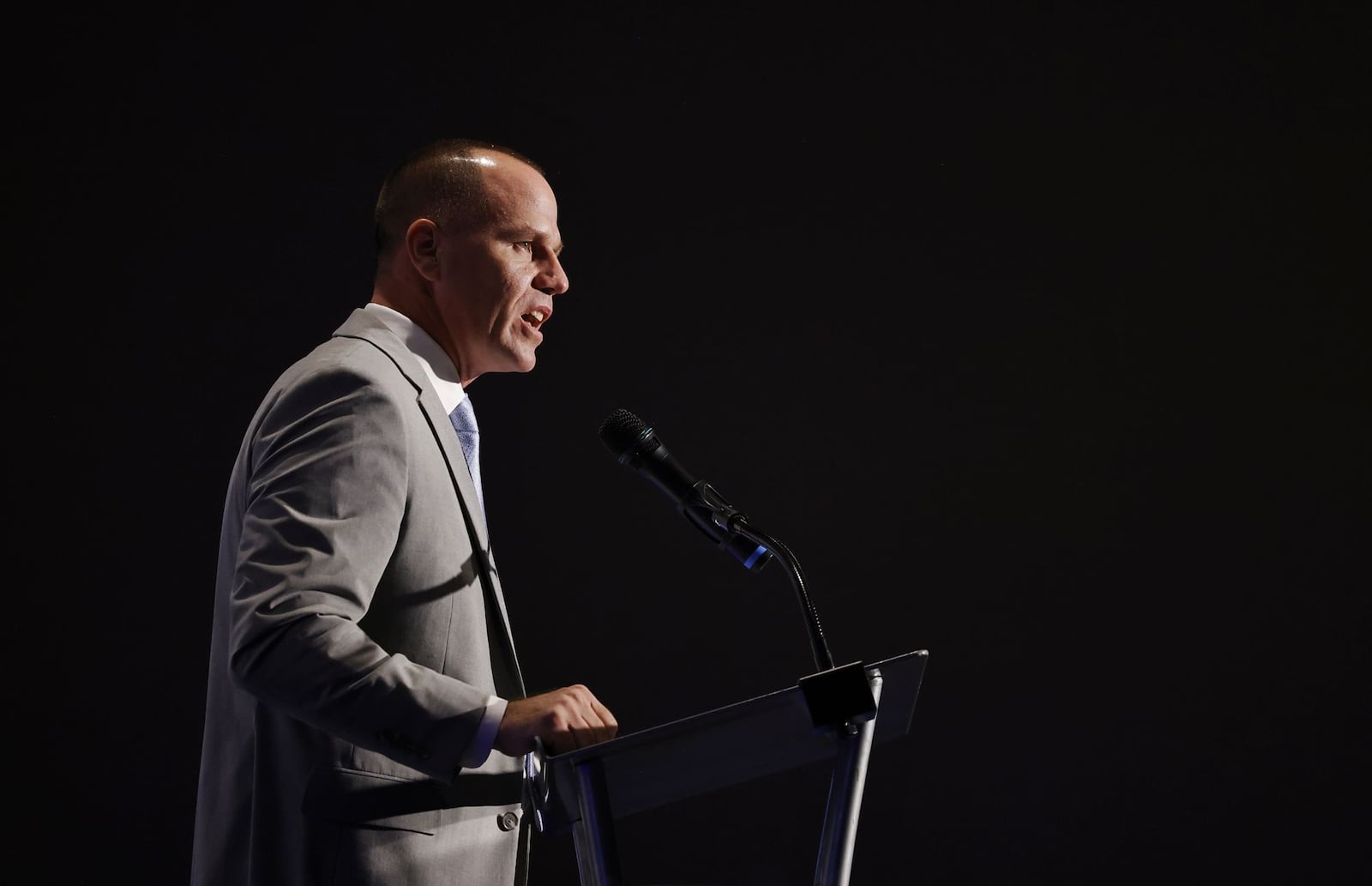 City Manager Craig Bucheit speaks to hundreds of attendees during Hamilton's annual State of the City event Wednesday, Oct. 2, 2024 at Washington Event Center in Shooters Sports Grill on NW Washington Blvd. in Hamilton. NICK GRAHAM/STAFF