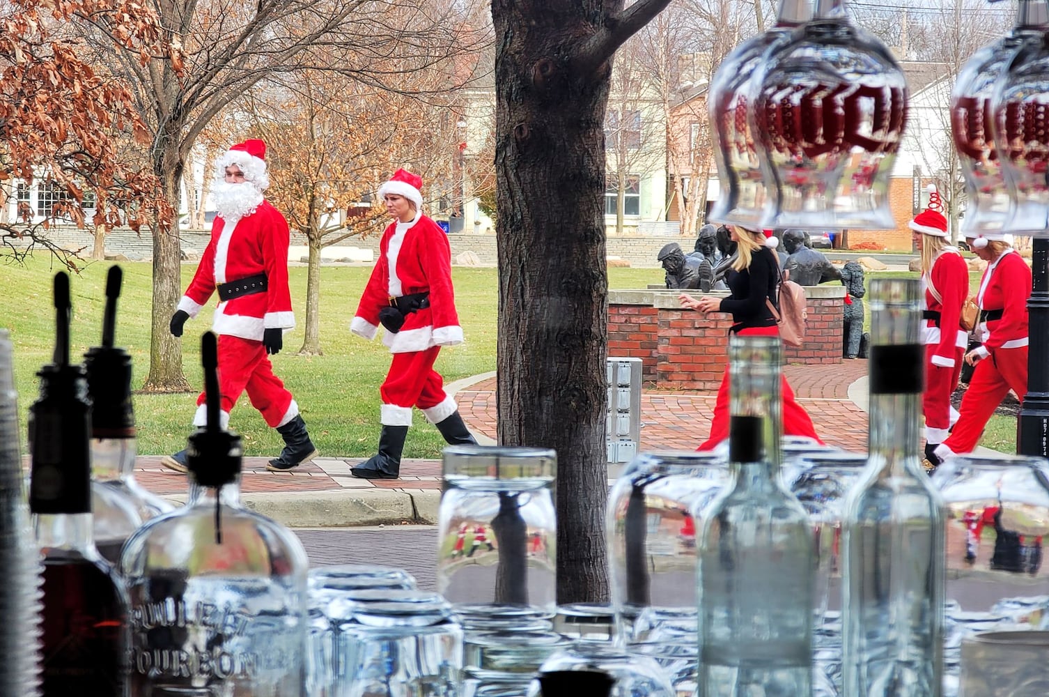 120223 SantaCon Hamilton