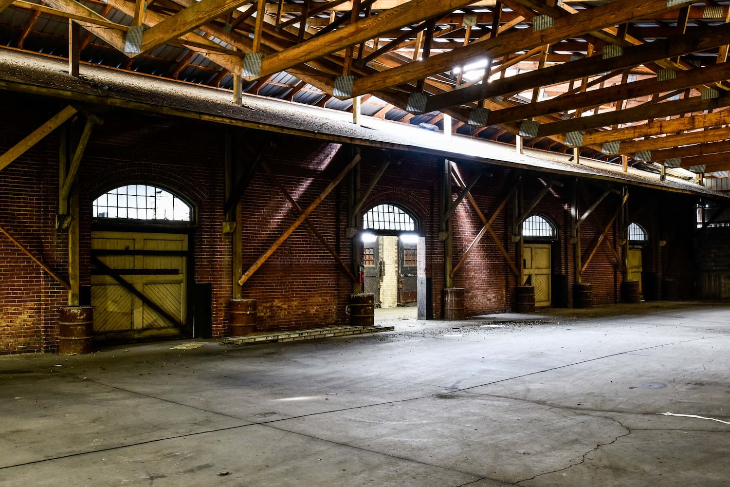 Freight house on Maple Avenue in Hamilton