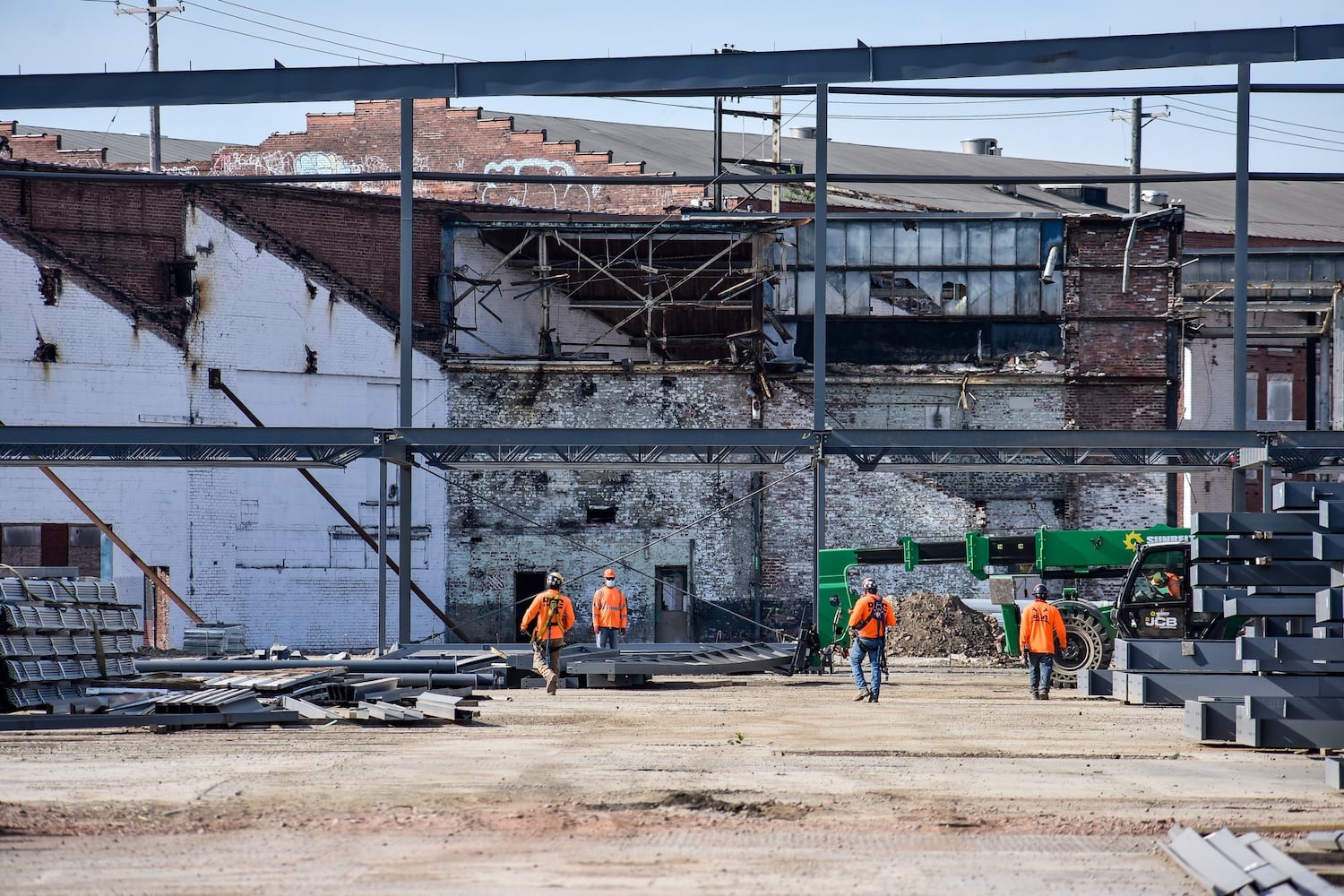 Tour of Spooky Nook Sports Champion Mill construction